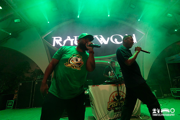 Raekwon and GZA in concert