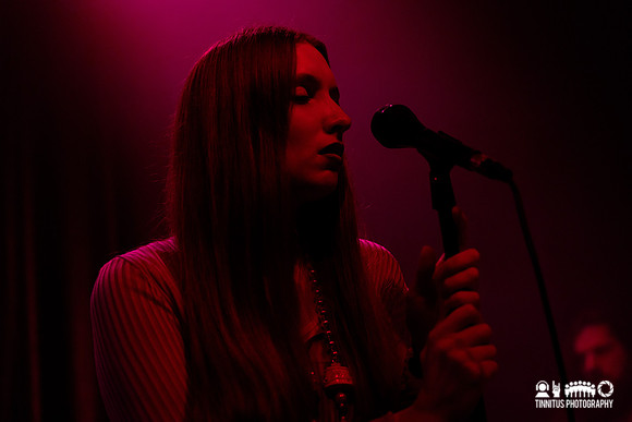 Dry Cleaning in concert