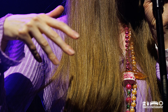 Dry Cleaning in concert
