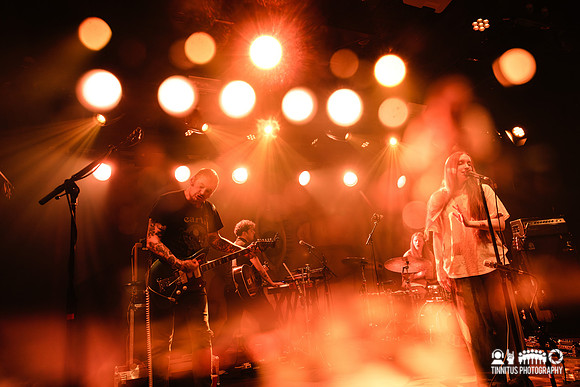 Dry Cleaning in concert