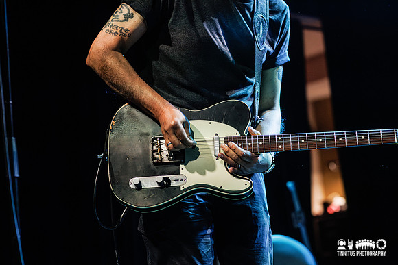 Silkworm in concert