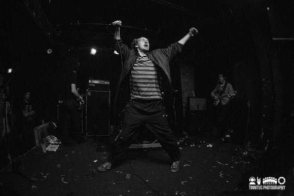 Royal Headache in concert
