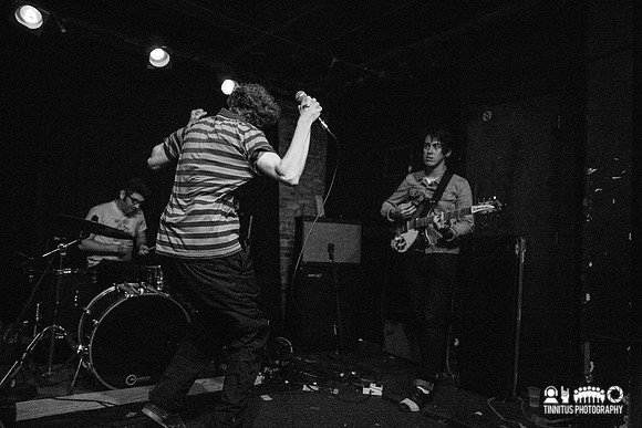 Royal Headache in concert