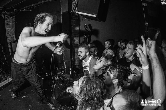 Royal Headache in concert