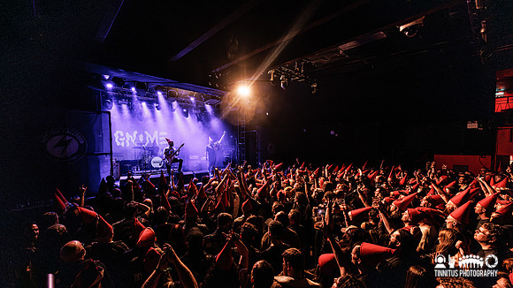 Gnome in concert