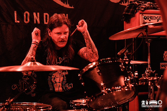 Cavity in concert