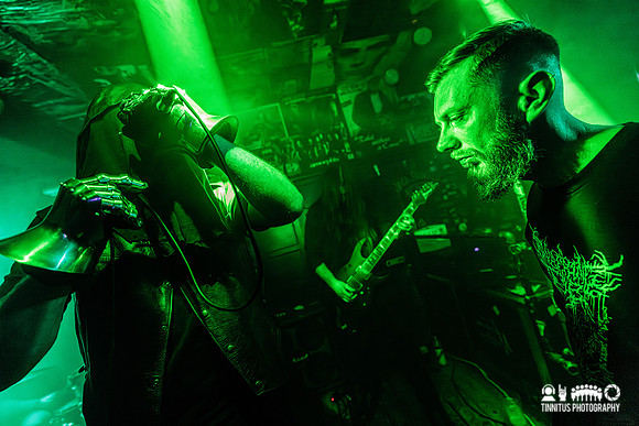 Dromos in concert