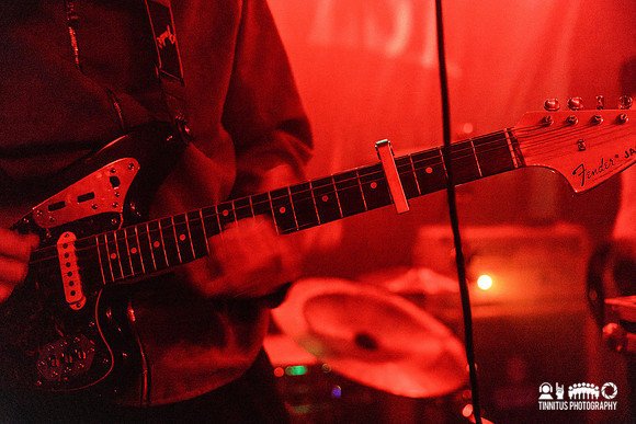 Den Der Hale in concert