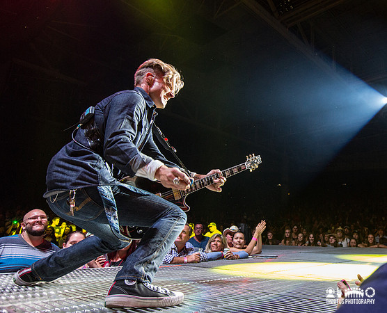 Frankie Ballard