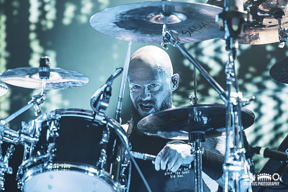 Acid Bath in concert