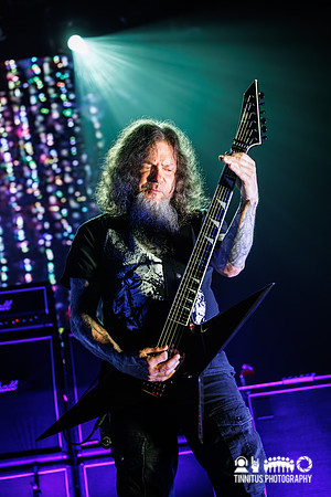 Acid Bath in concert