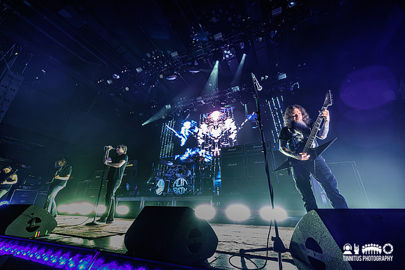 Acid Bath in concert