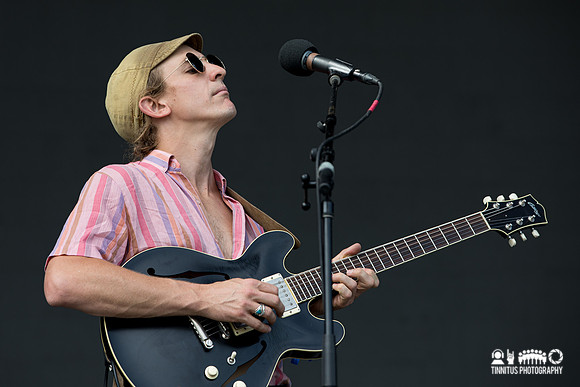 Big Thief in concert