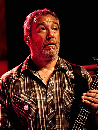 Mike Watt and the Missingmen in concert