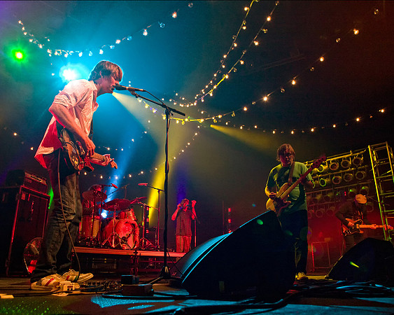 Pavement in concert