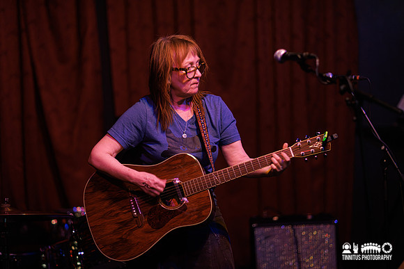 Debby Schwartz in concert