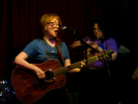 Debby Schwartz in concert