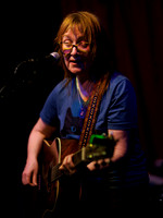 Debby Schwartz in concert