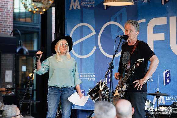 Tanya Donnelly and Chris Brokaw in concert