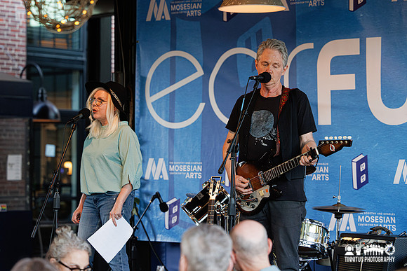 Tanya Donnelly and Chris Brokaw in concert