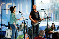 Tanya Donnelly and Chris Brokaw in concert