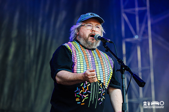Richard Dawson in concert