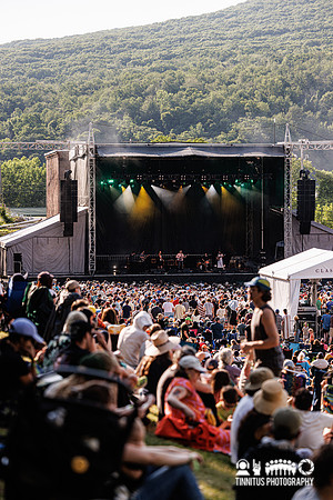 Jefff Tweedy and Friends in concert