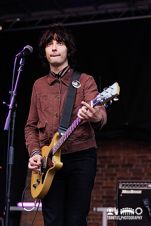 The Sharp Pins in concert