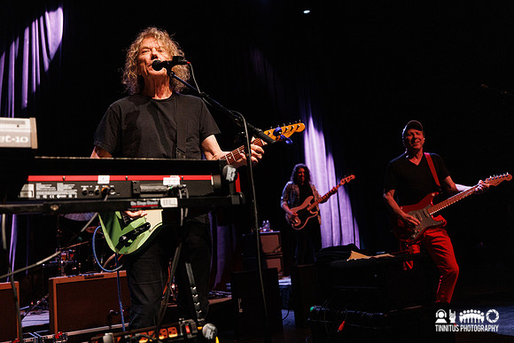 Jerry Harrison and Adrian Belew in concert
