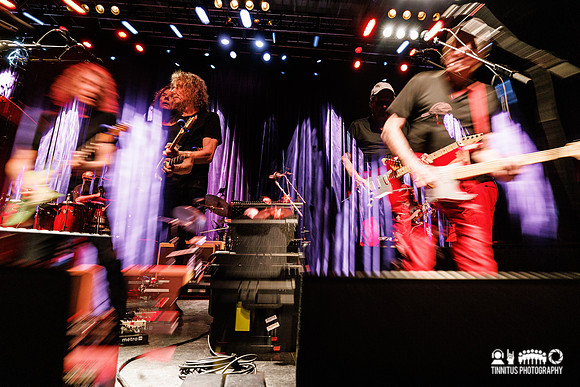 Jerry Harrison and Adrian Belew in concert