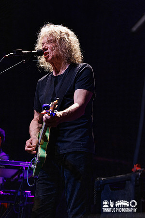Jerry Harrison and Adrian Belew in concert