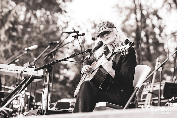 Jessica Pratt in concert