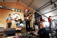 Dove Ellis in concert