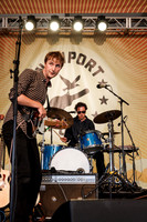 Dove Ellis in concert