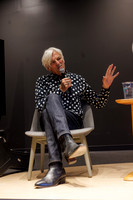 Robyn Hitchcock with Brett Milano at the book reading of his newest book, Stranded In The Future
