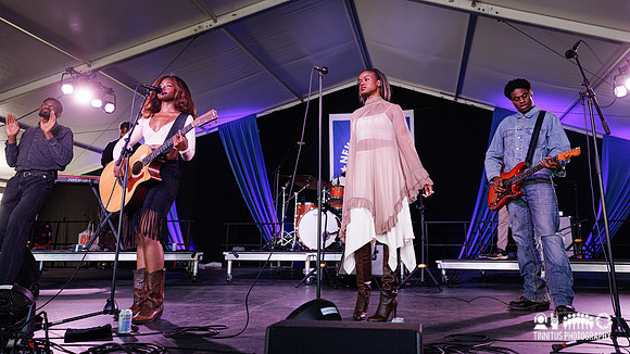 Infinity Song in concert