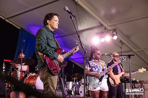 Yasmin Williams and William Tyler in concert