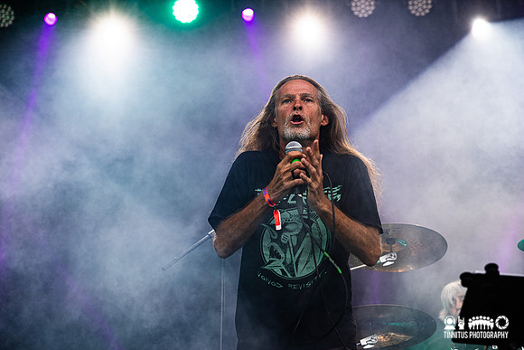 Voivod in concert