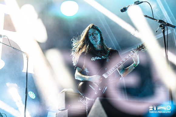 Elder in concert