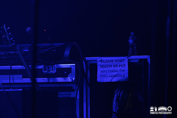 Lunar Vacation in concert