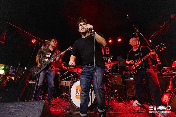 Silkworm in concert