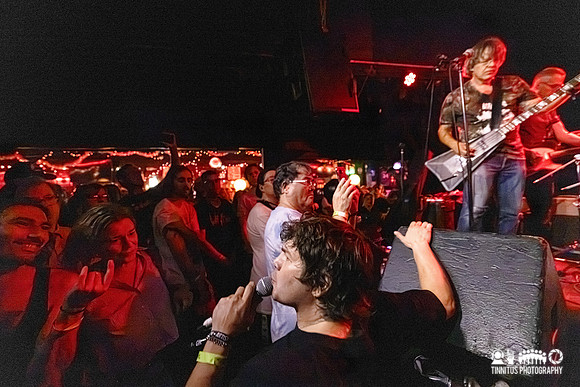 Silkworm in concert