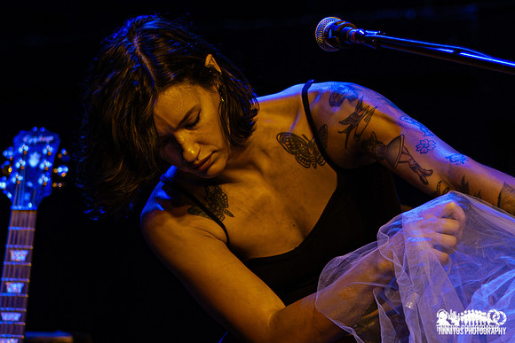Nora Mal in concert
