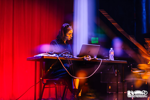 Claire Rousay in concert