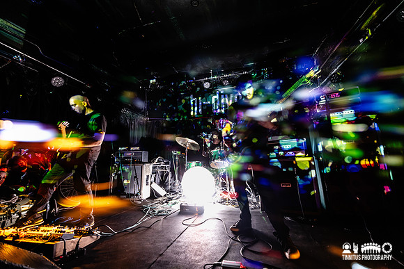 Abandons in concert
