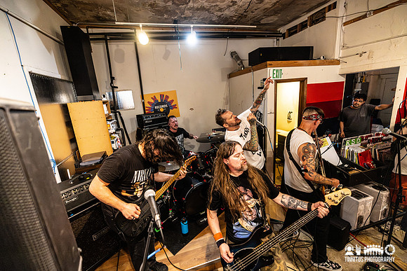 Arson Charge in concert