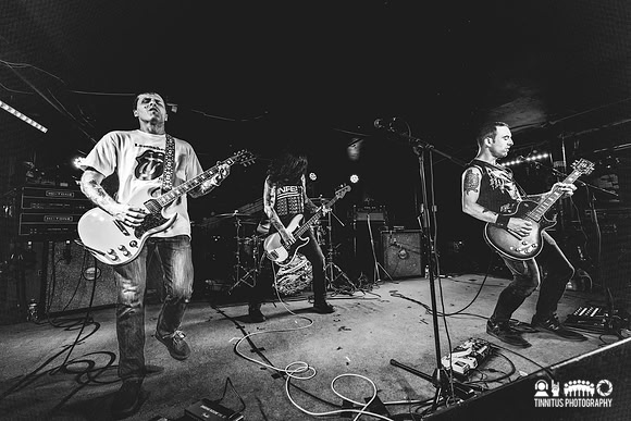 Cave In in concert
