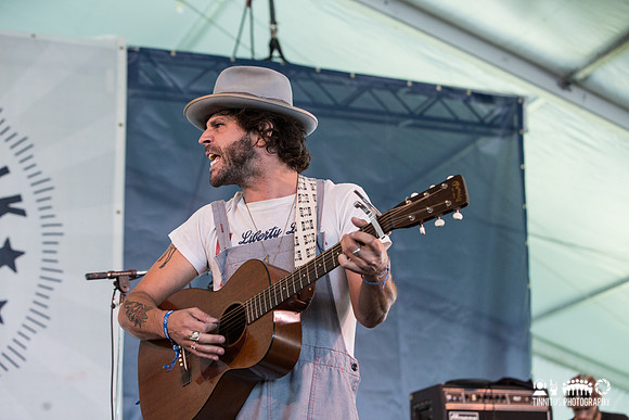 Langhorne Slim in concert