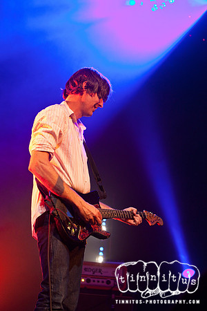 Pavement in concert