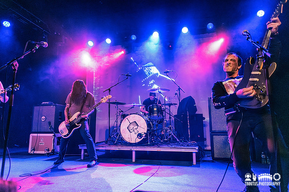 Cave In in concert